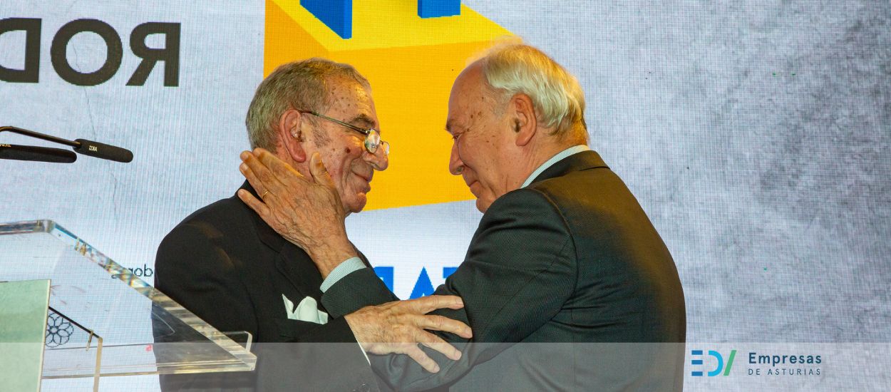 xr:d:DAFTiM6oOAE:3,j:42792816331,t:22120116